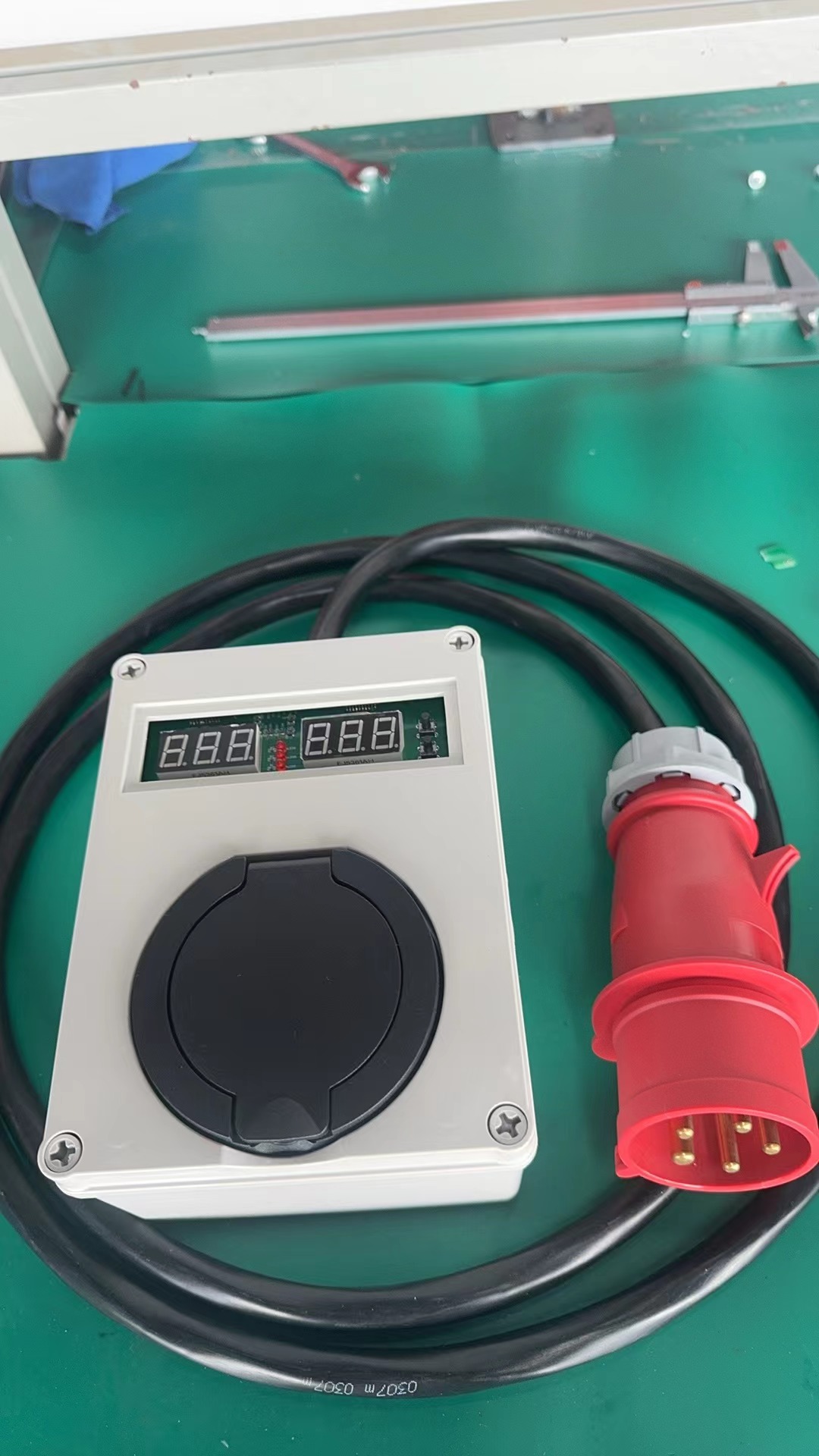 Nieuwe Mini 16A/32A Smart App  - Portable Ev Charger 32A Type 2 Cee Plug recensie en prijs